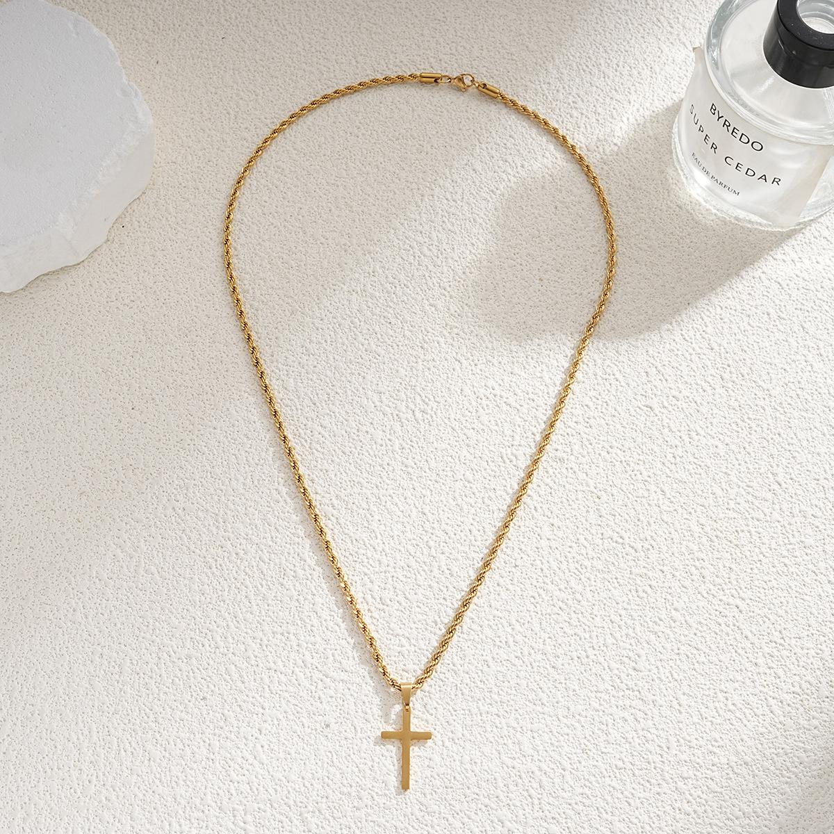 Vallarini Milano – Twisted Rope Chain Necklace with Cross Pendant